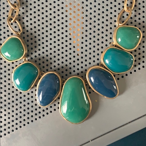 Talbots chunky statement necklace - Picture 2 of 2